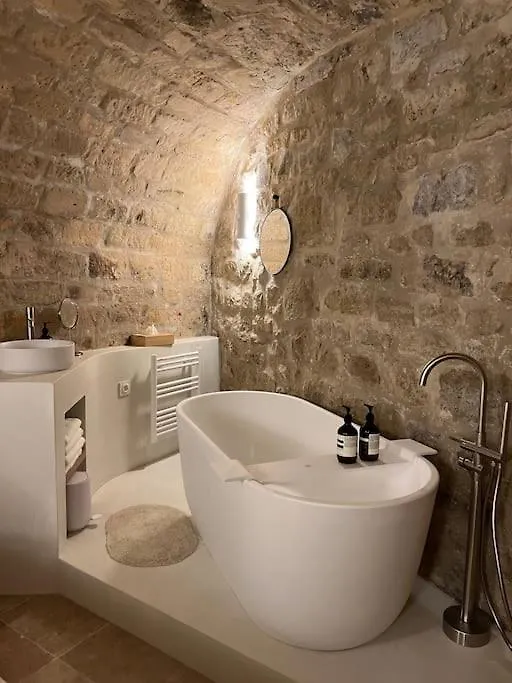 Marais - Unique Duplex Decorated With Taste Apartment